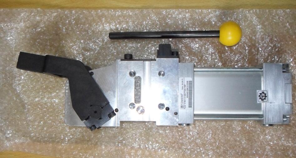 V50.1 Z A43 T12N 105�� ��(gu��)TUNKERS���ք�(d��ng)�A�o���